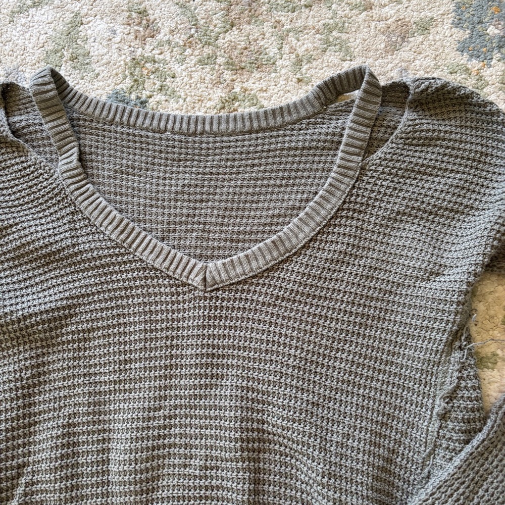 Free People Olive Green Waffle Knit V-Neck Top - Picture 2 of 5